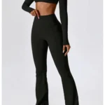 Conjunto desportivo com leggings largas e efeito push-up