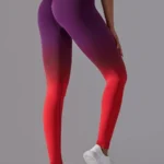 Leggings desportivas coloridas com efeito push-up e degradê