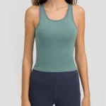 Camisola desportiva com canelado