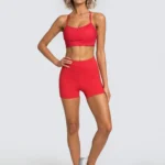 Conjunto desportivo com calções e sutiã - Polly