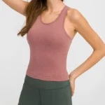 Camisola desportiva com canelado