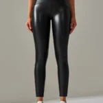 Leggings imitação de couro com efeito de barriga lisa em veludo