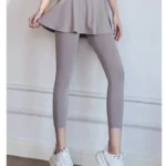 Leggings 7/8 com saia
