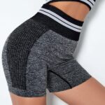 Calções desportivos sem costuras