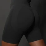 Calções desportivos modeladores com efeito push-up