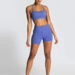 Conjunto desportivo com calções e sutiã - Polly