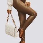 Leggings imitação de couro de cintura alta