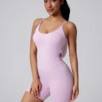 Fato de treino curto para mulher