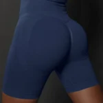Calções desportivos modeladores com efeito push-up