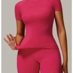 Camisola desportiva justa e respirável