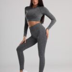 Conjunto de fitness sem costuras