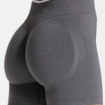 Calções desportivos para mulher com efeito push-up e barriga lisa
