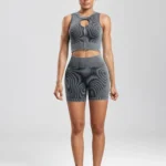 Calções e top desportivo, conjunto