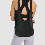 Camisola desportiva sem mangas com costas abertas