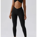 Conjunto desportivo com leggings e sutiã push-up