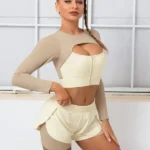 Conjunto desportivo 2 em 1 com calções e top curto - elixy