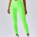 Leggings desportivas caneladas com cintura cruzada - Melissa