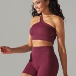 Conjunto desportivo - calções e sutiã de uma alça